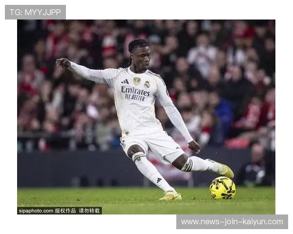 巴莱巴赛季复苏引期待——燃情瞬间点燃足球新篇章