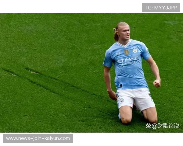 哈兰德禁区倒地抽射破网，曼城火力过猛